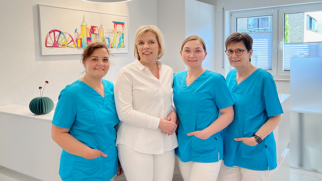 Zahnärztin Wefers & ihr Team